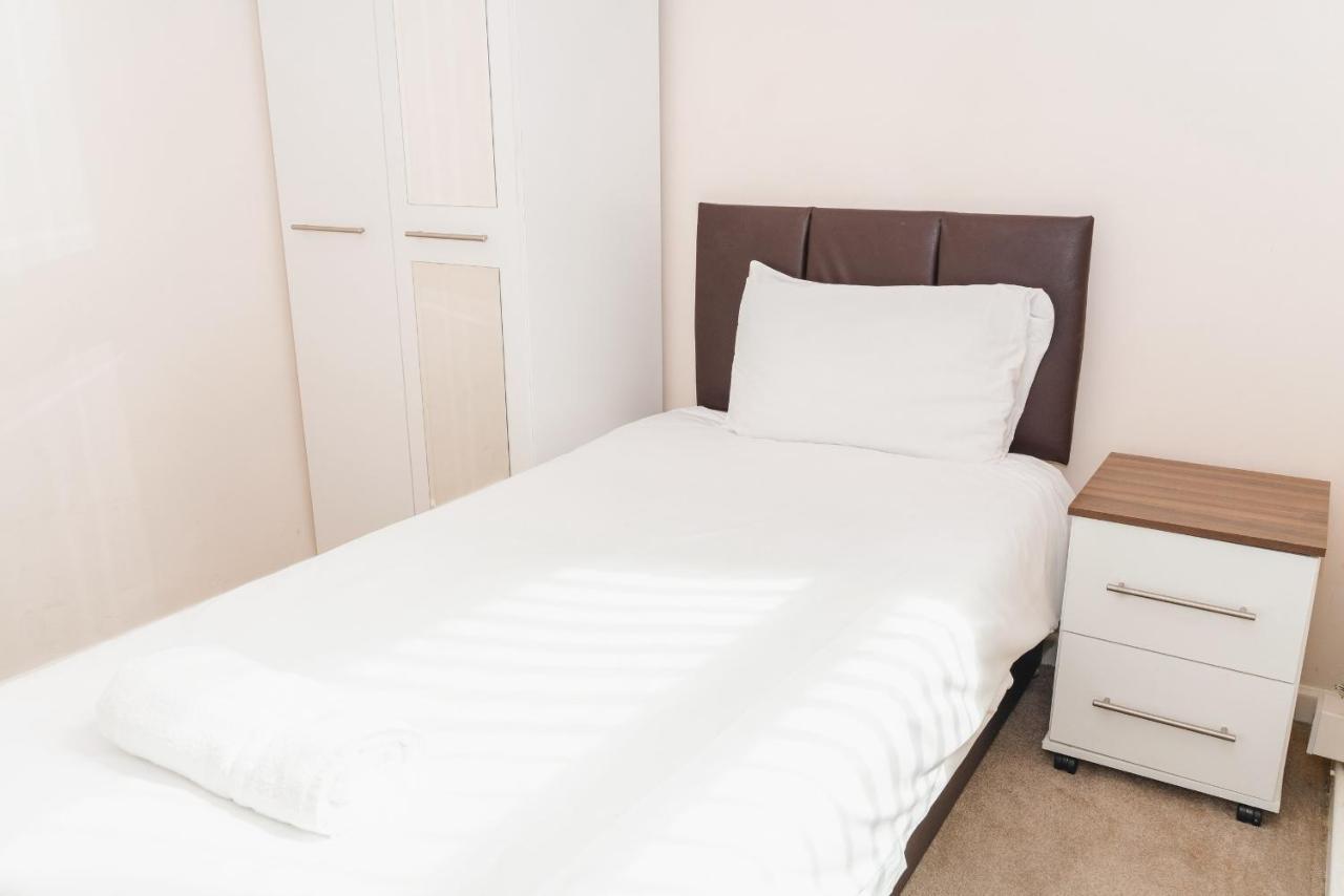 City Rooms In Stoke City Eksteriør billede
