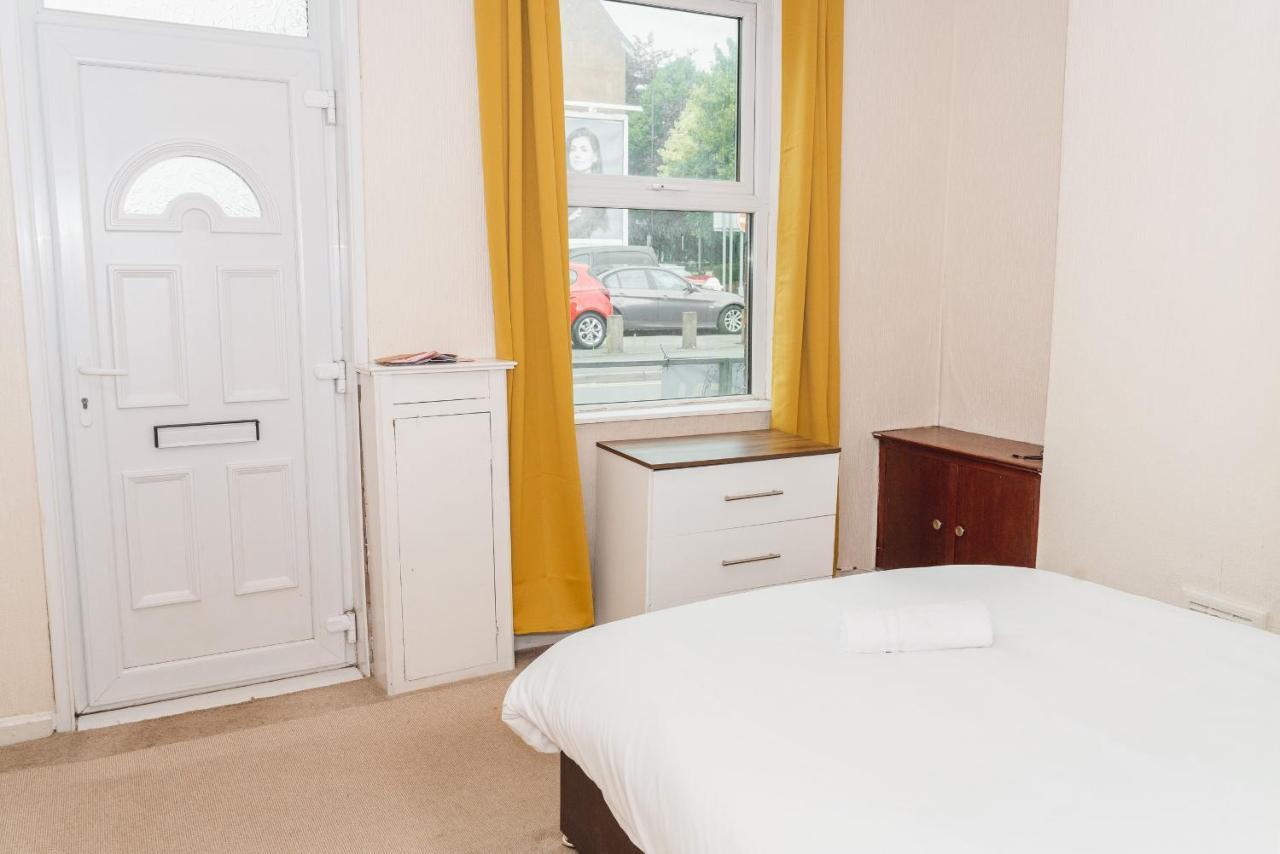 City Rooms In Stoke City Eksteriør billede