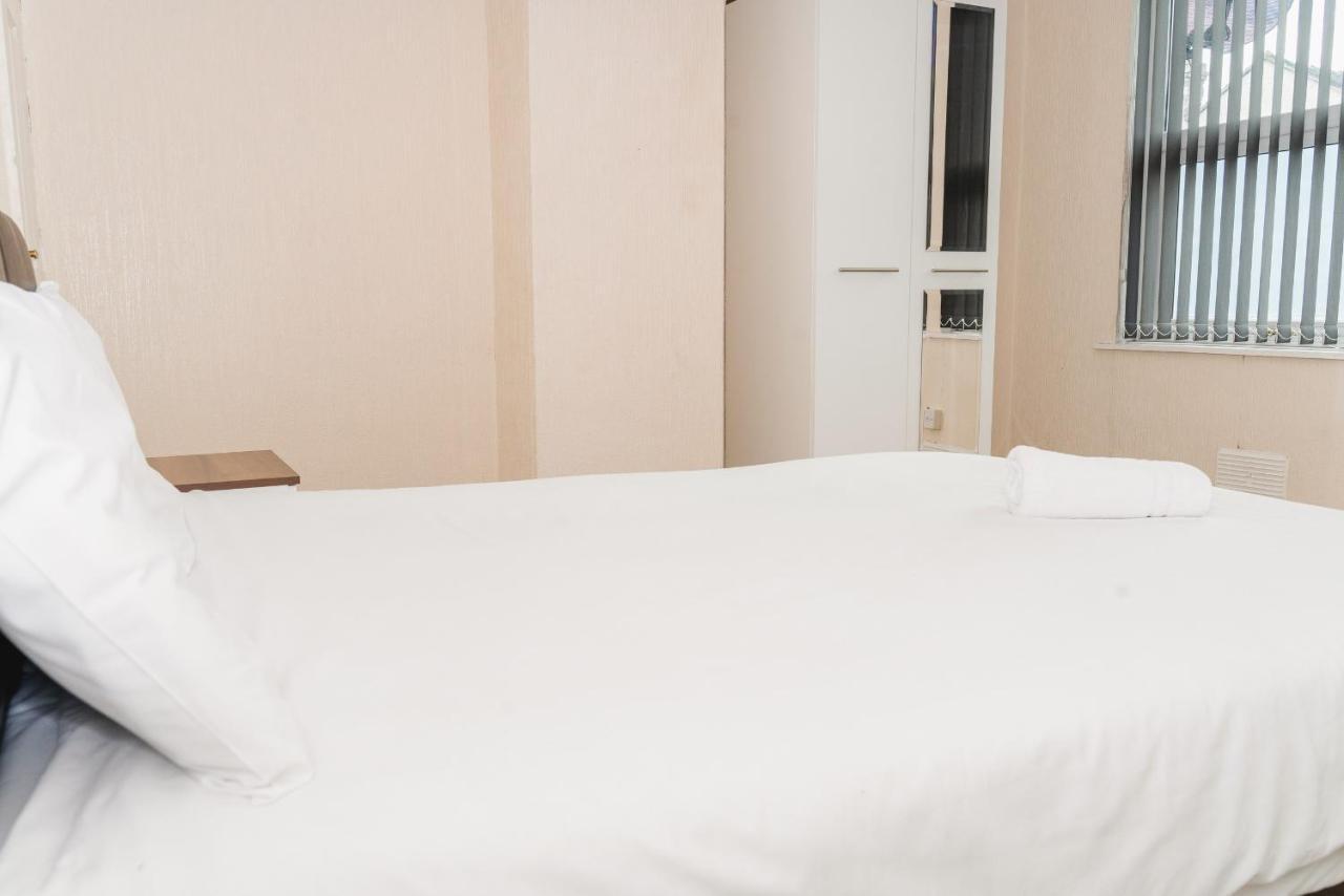 City Rooms In Stoke City Eksteriør billede