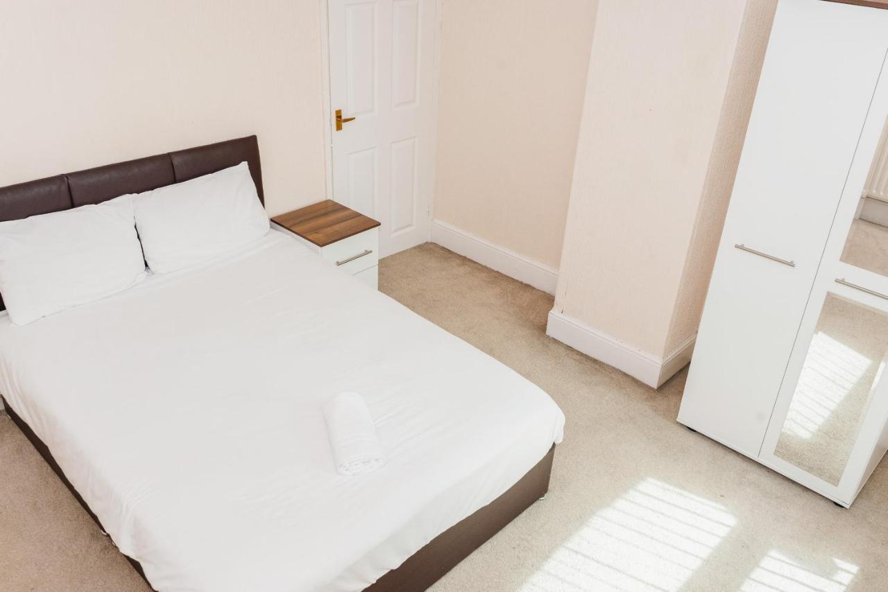 City Rooms In Stoke City Eksteriør billede